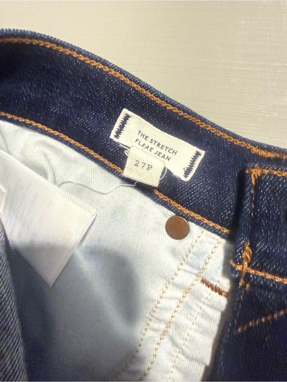 Madewell the stretch flare jean Size 27P HighRise Flare Jeans in dark rinse wash - Picture 4 of 9